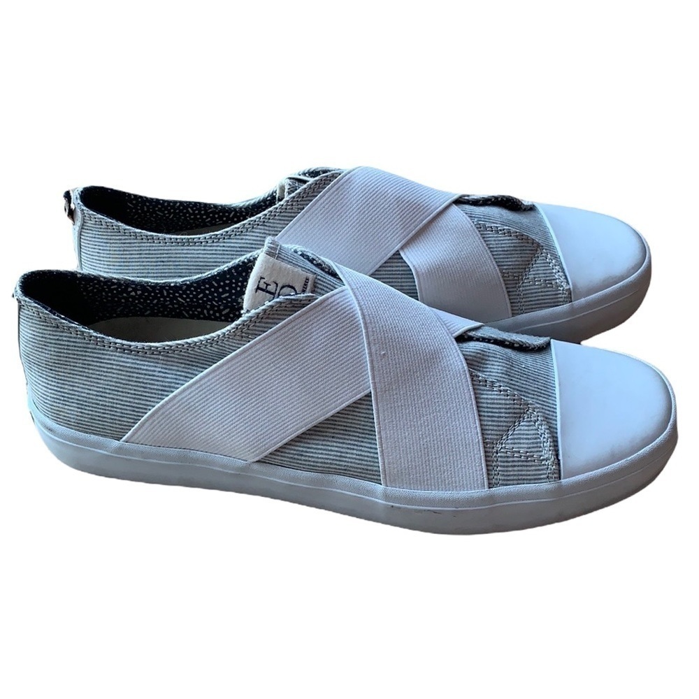 Ellen Degeneres canvas slip on sneakers